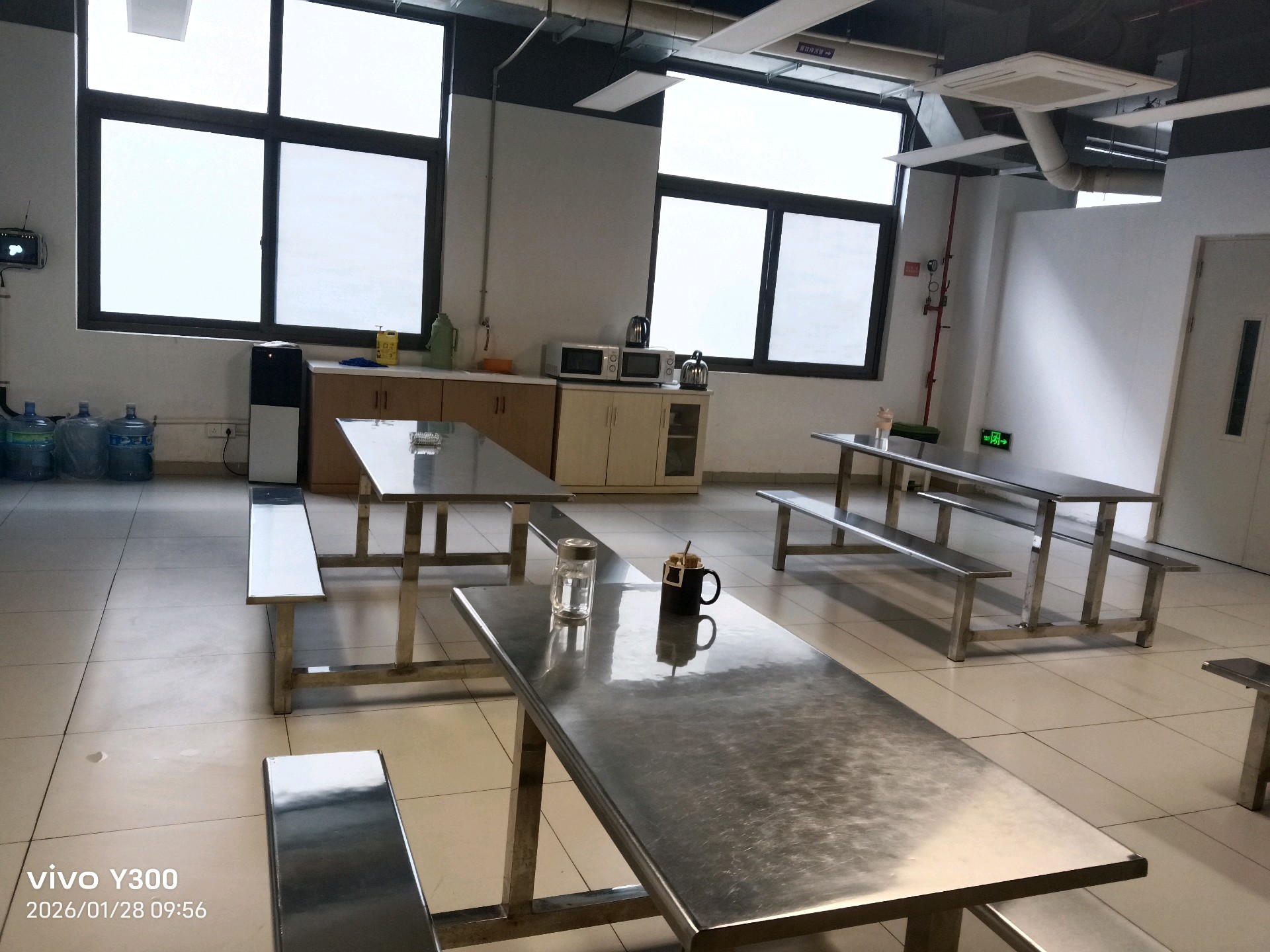 稷山县稷峰镇红火百货网店（个体工商户）介绍图片2