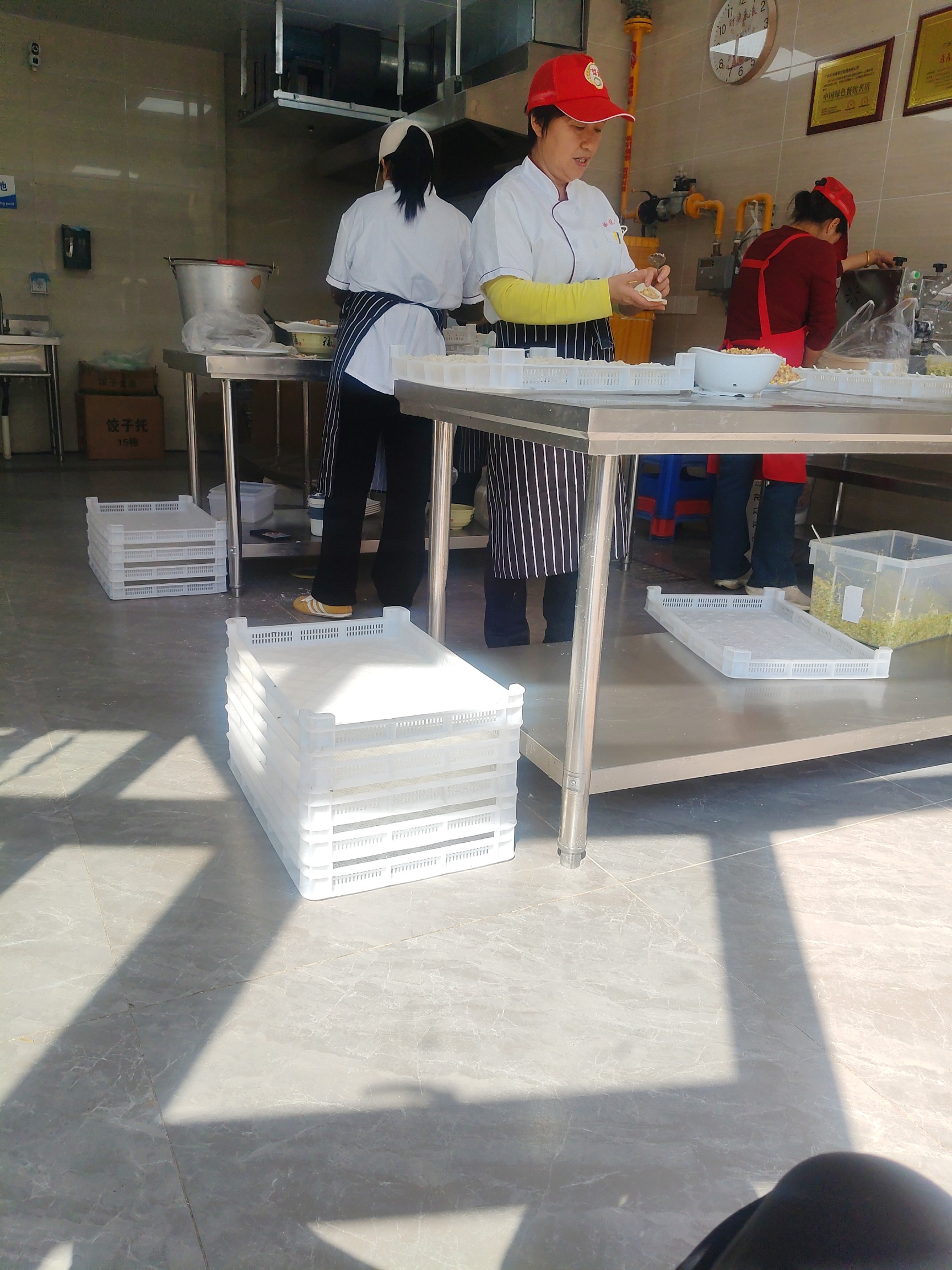 南宁市兴宁区华福龙餐饮店介绍图片2