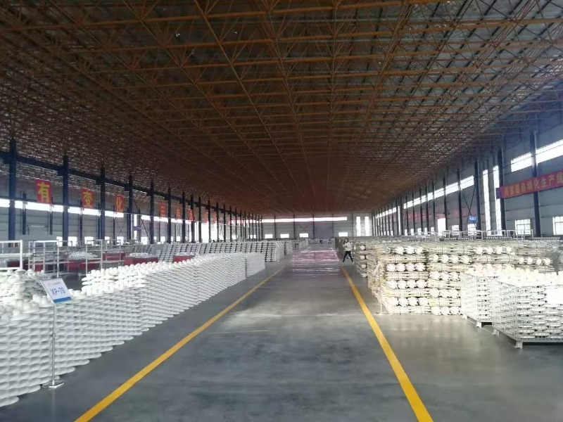 江西利峰电瓷制造有限公司介绍图片1