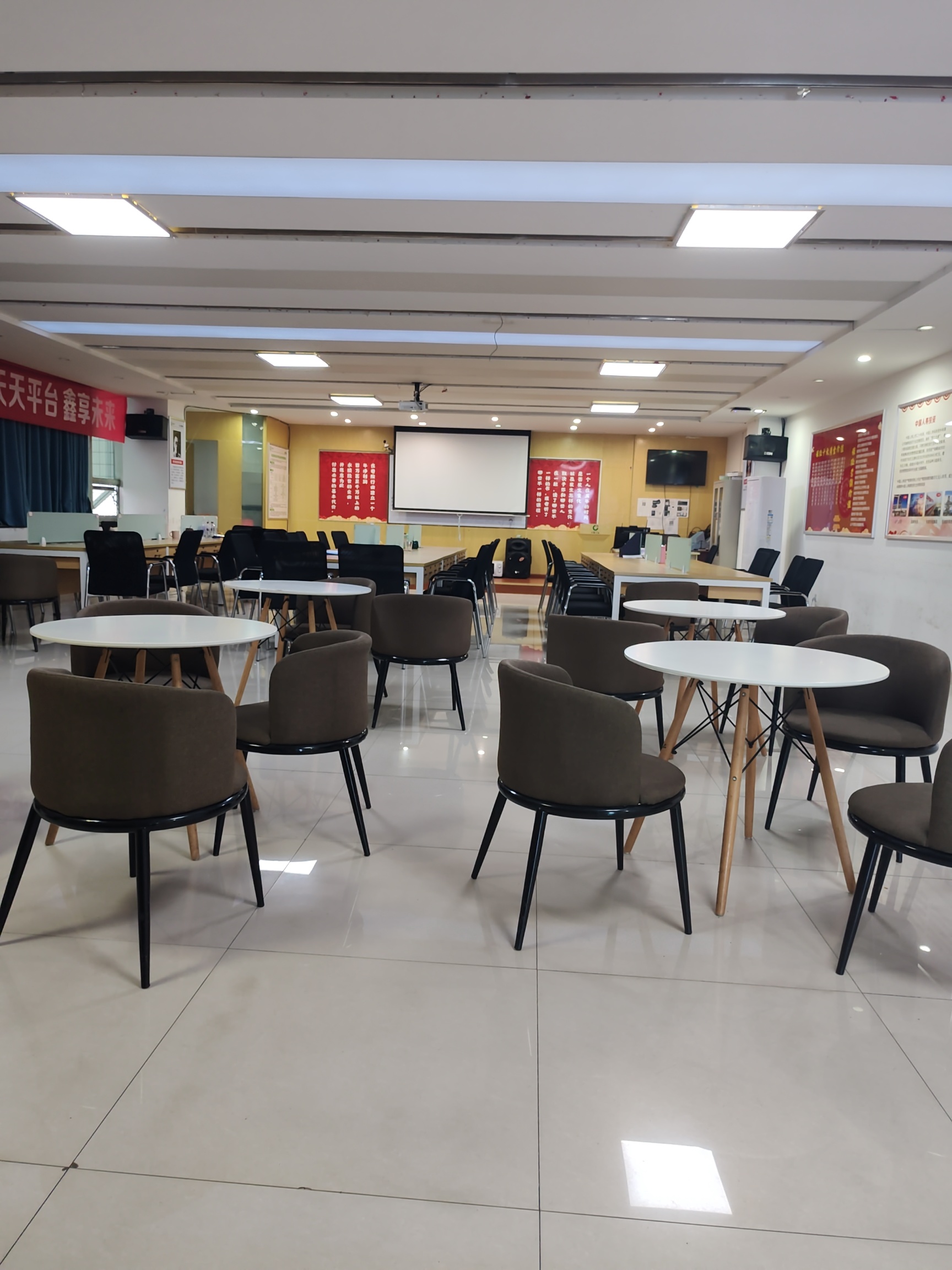 中国人寿保险股份有限公司成都市分公司介绍图片1