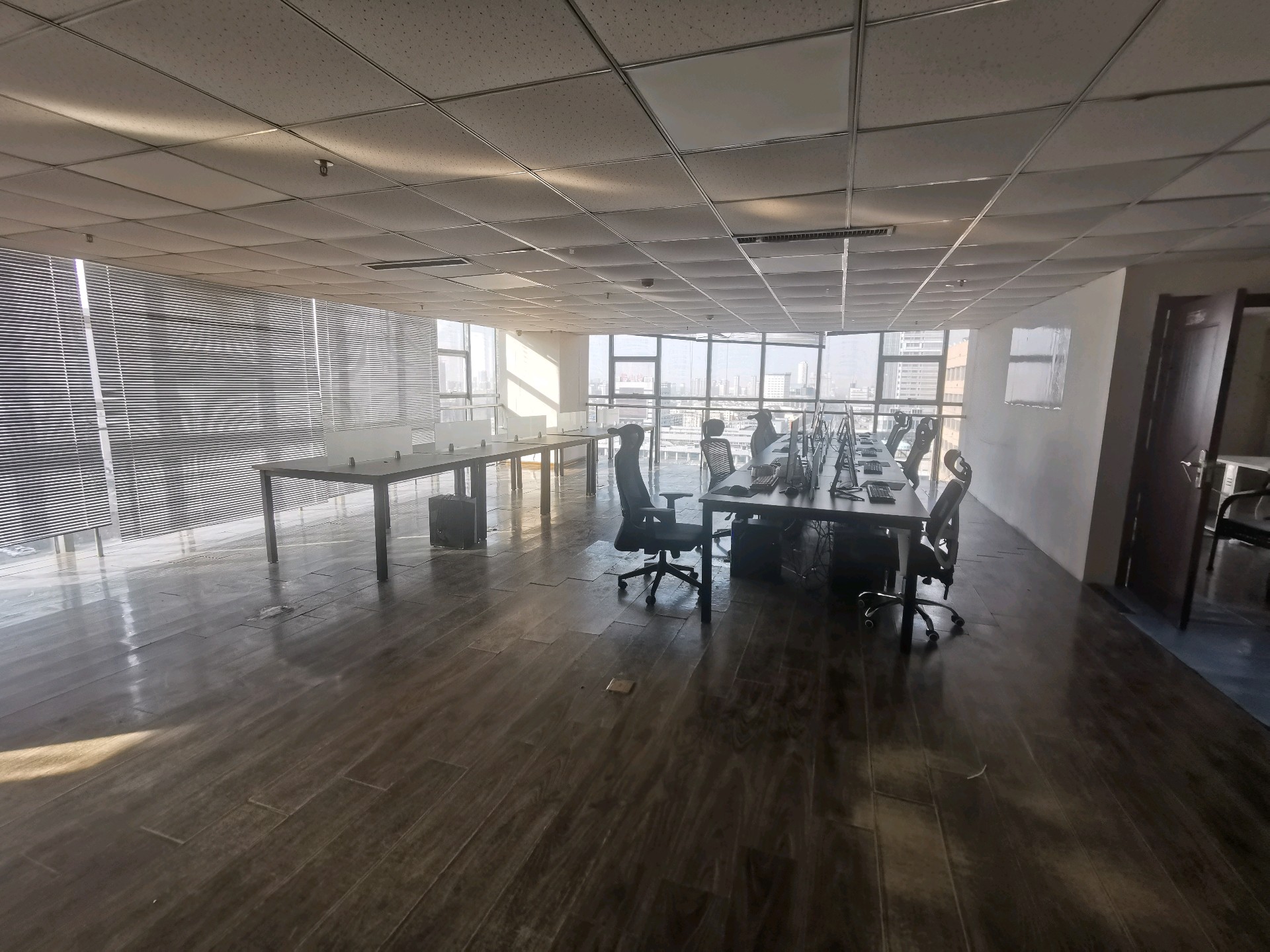 鞍山星河互娱网络游戏信息有限公司介绍图片2